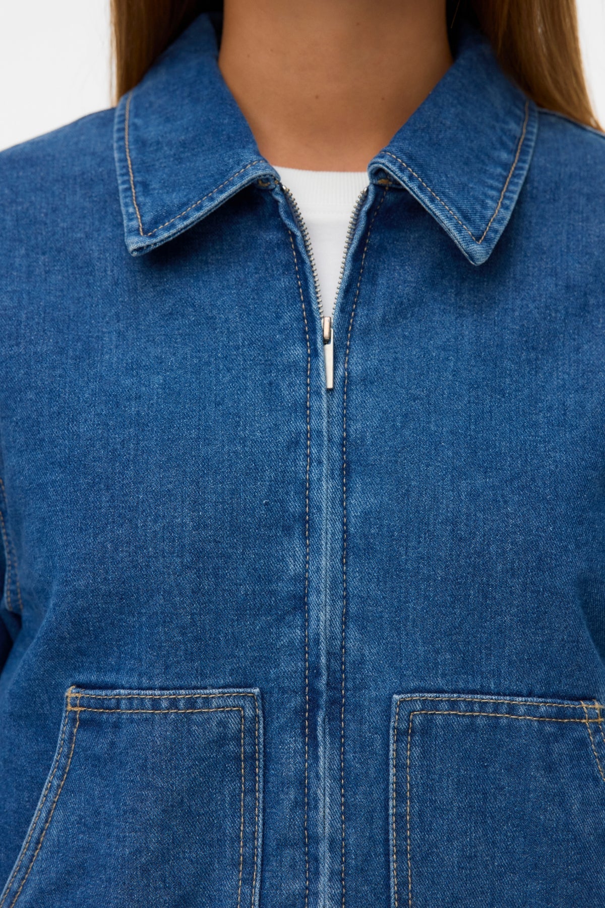 Aura Jeansjacke – Mittelblauer Denim - Image 3
