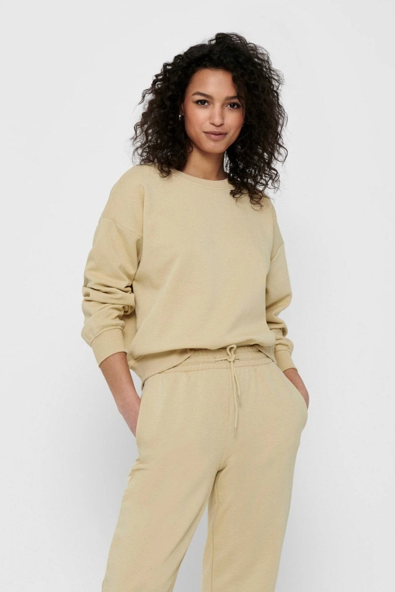 Bequeme Crewneck - Sandfarbe