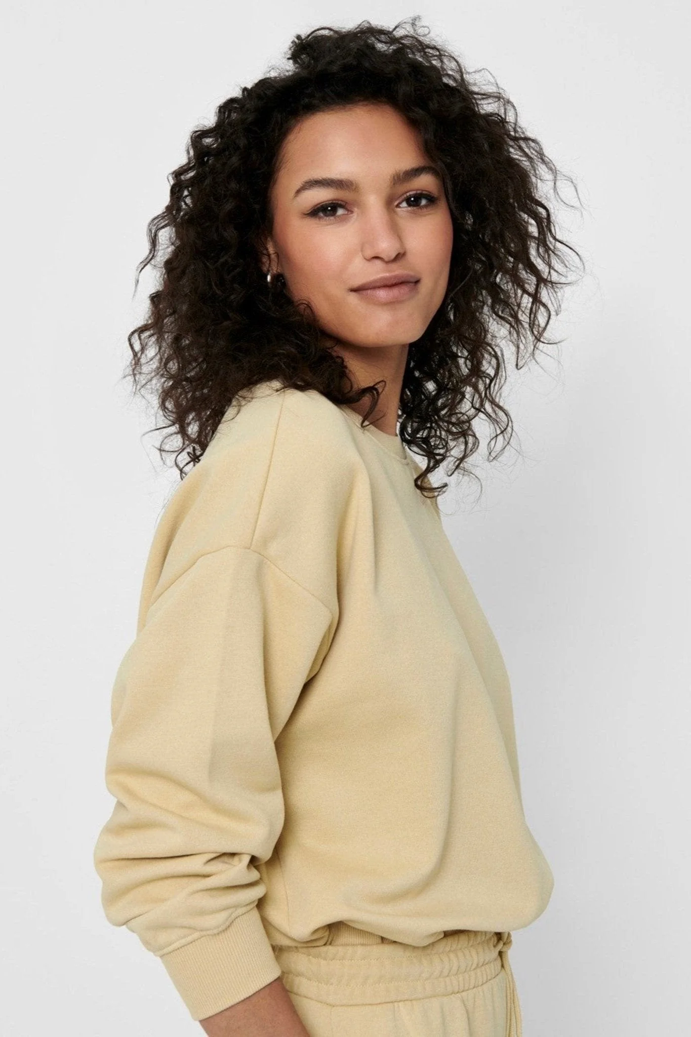 Bequeme Crewneck - Sandfarbe - Image 3