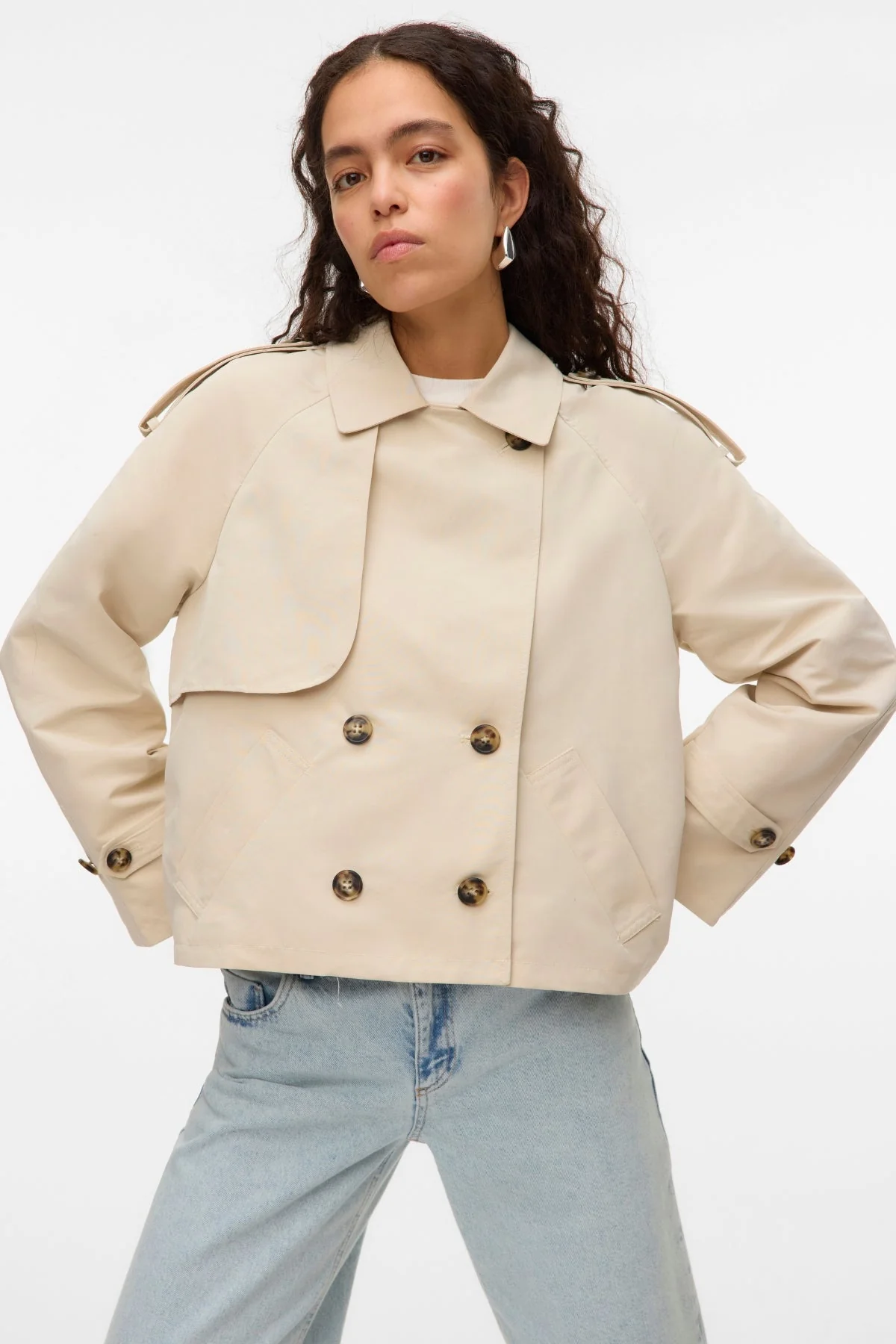 Chloe Kurzer Trenchcoat – Haferflocken - Image 4