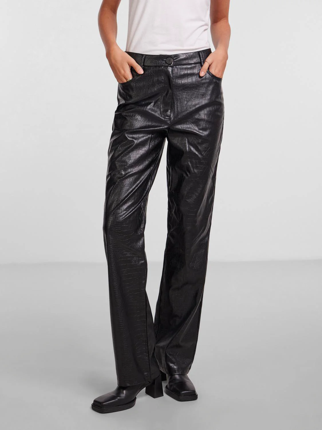 Croco Pants - Schwarz - Image 4