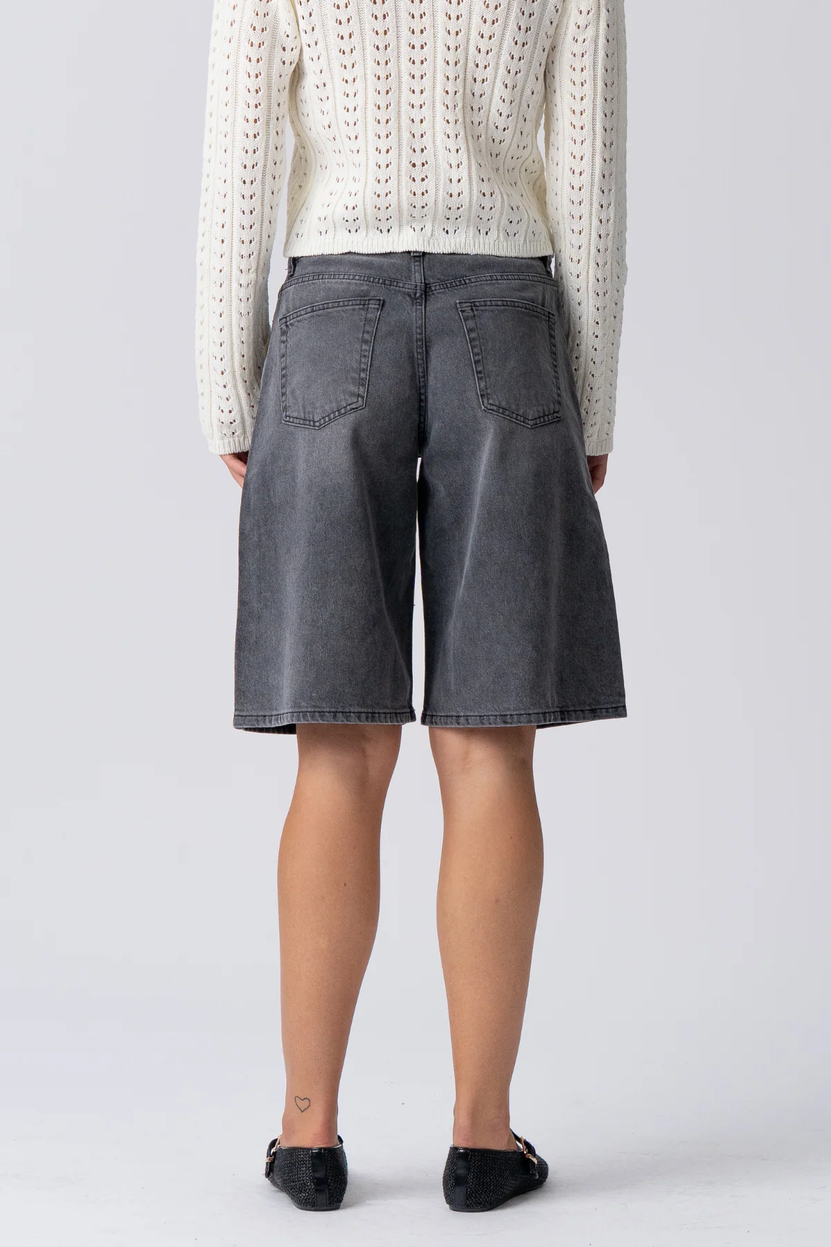 Denim Jorts - schwarzer Denim - Image 5