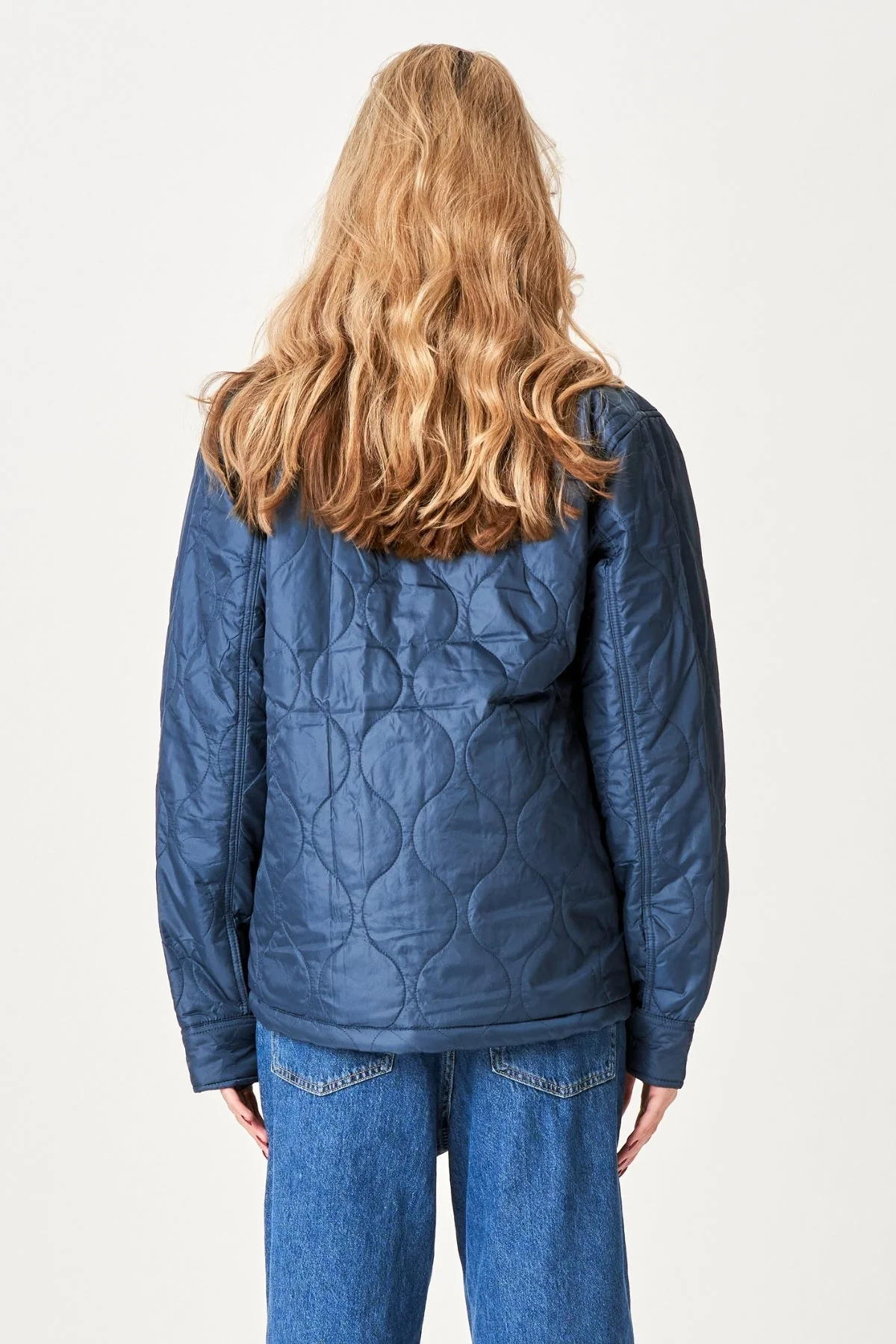 Ella Quiltet Jacke - Marine - Image 5