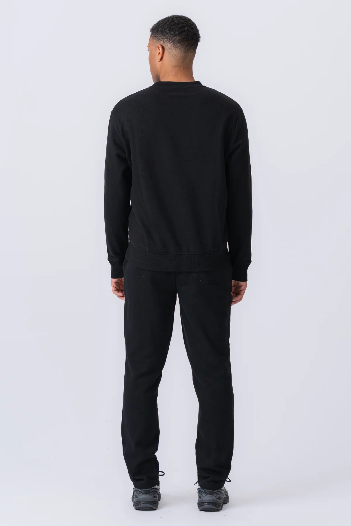 Essential Sweatset - Schwarz - Image 3