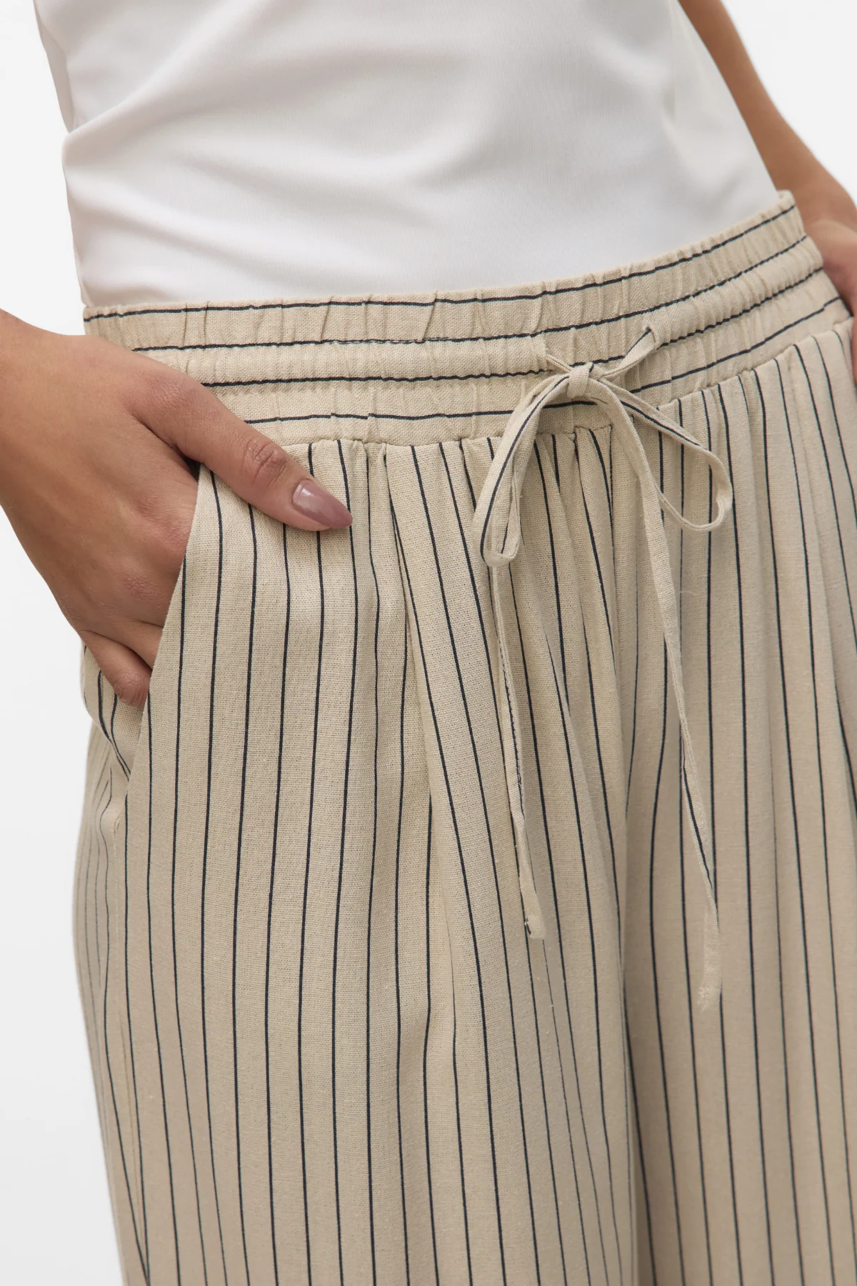 Jesmilo breit Pants - Silberstreifen - Image 4