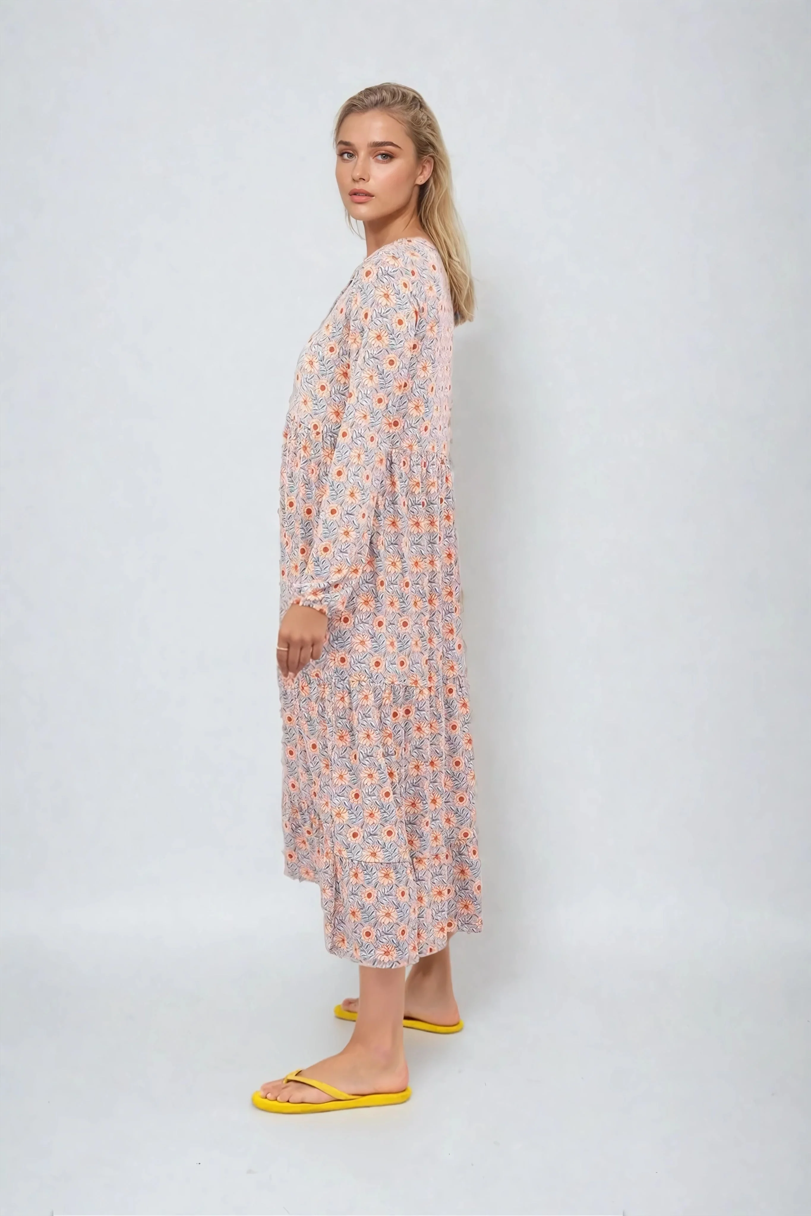 Julia blühendes Kleid - blau - Image 3