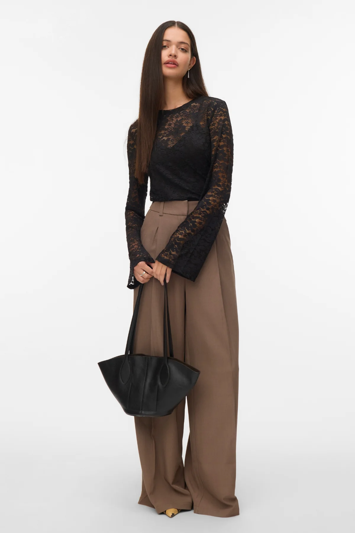 Kanya O -Neck Short Top - Schwarz - Image 2