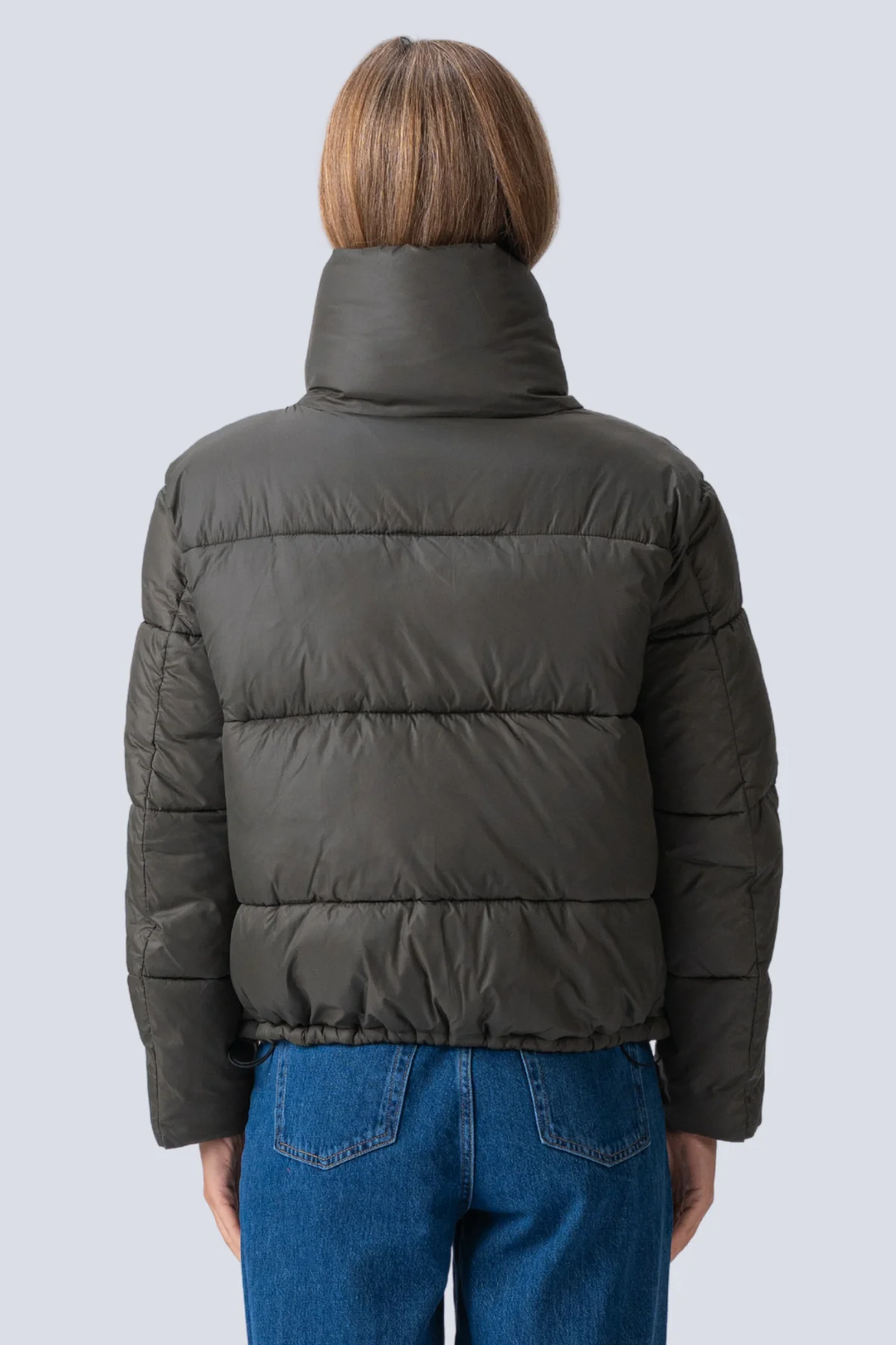 Kurzpufferjacke - Olive - Image 10