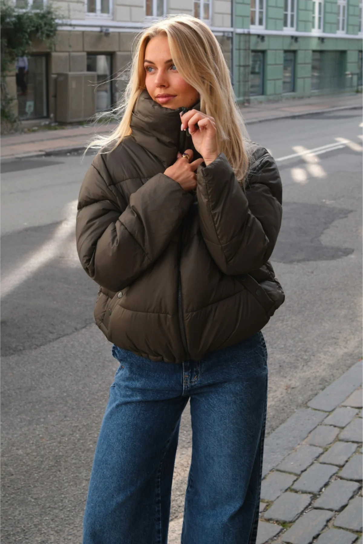Kurzpufferjacke - Olive - Image 6