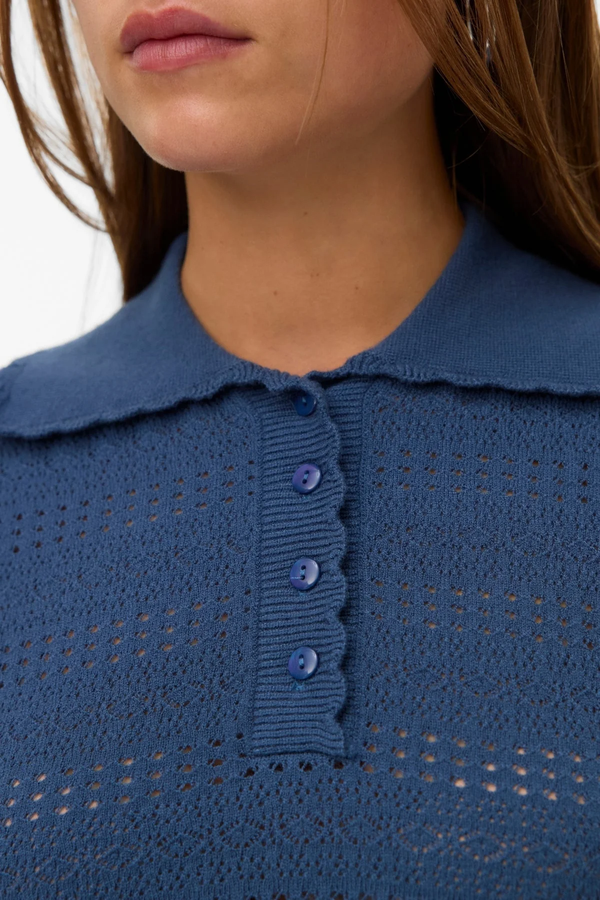 Limone Scallop Poloneck – Dunkler Denim - Image 3