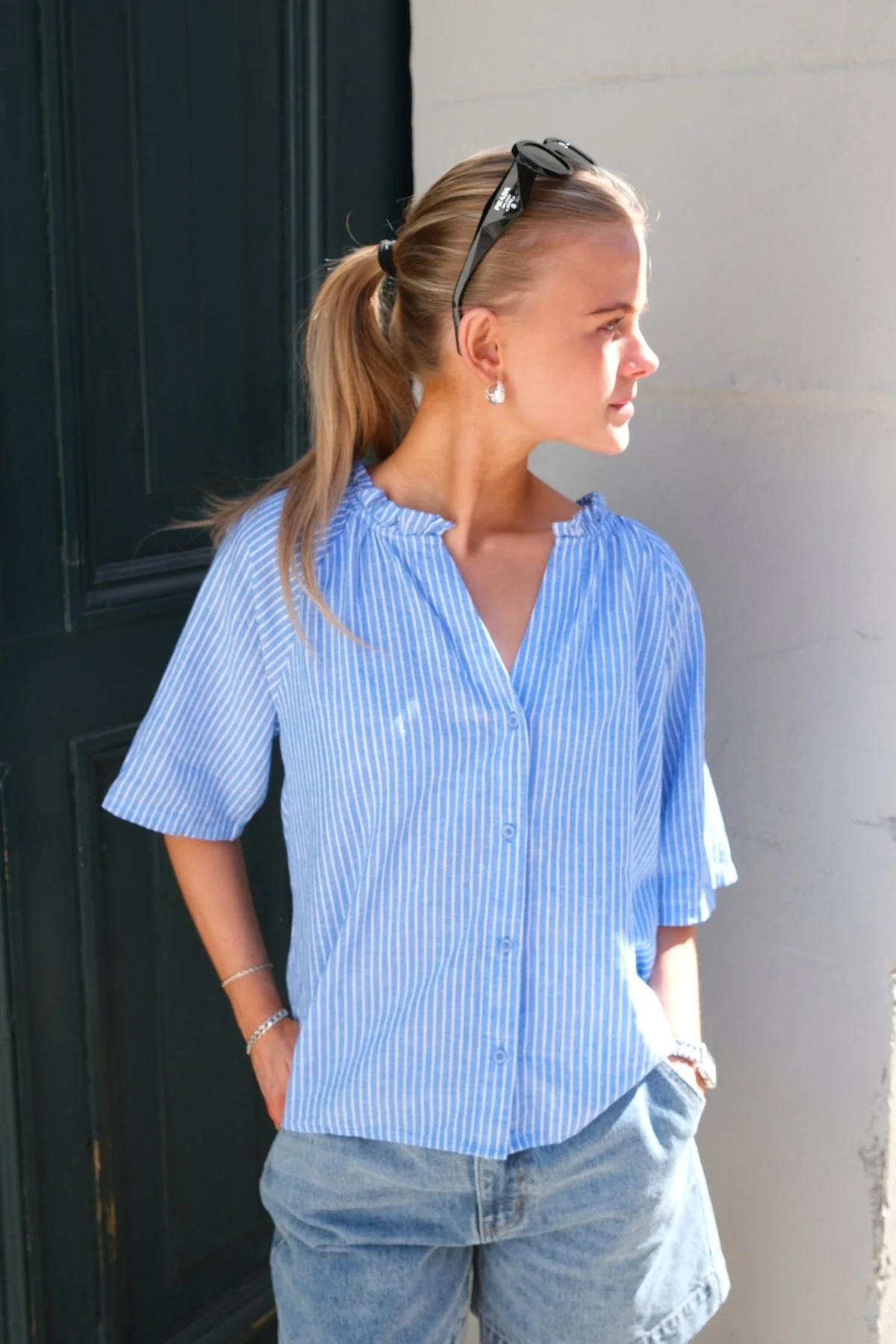 Linn Frill Top - Marina White - Image 3