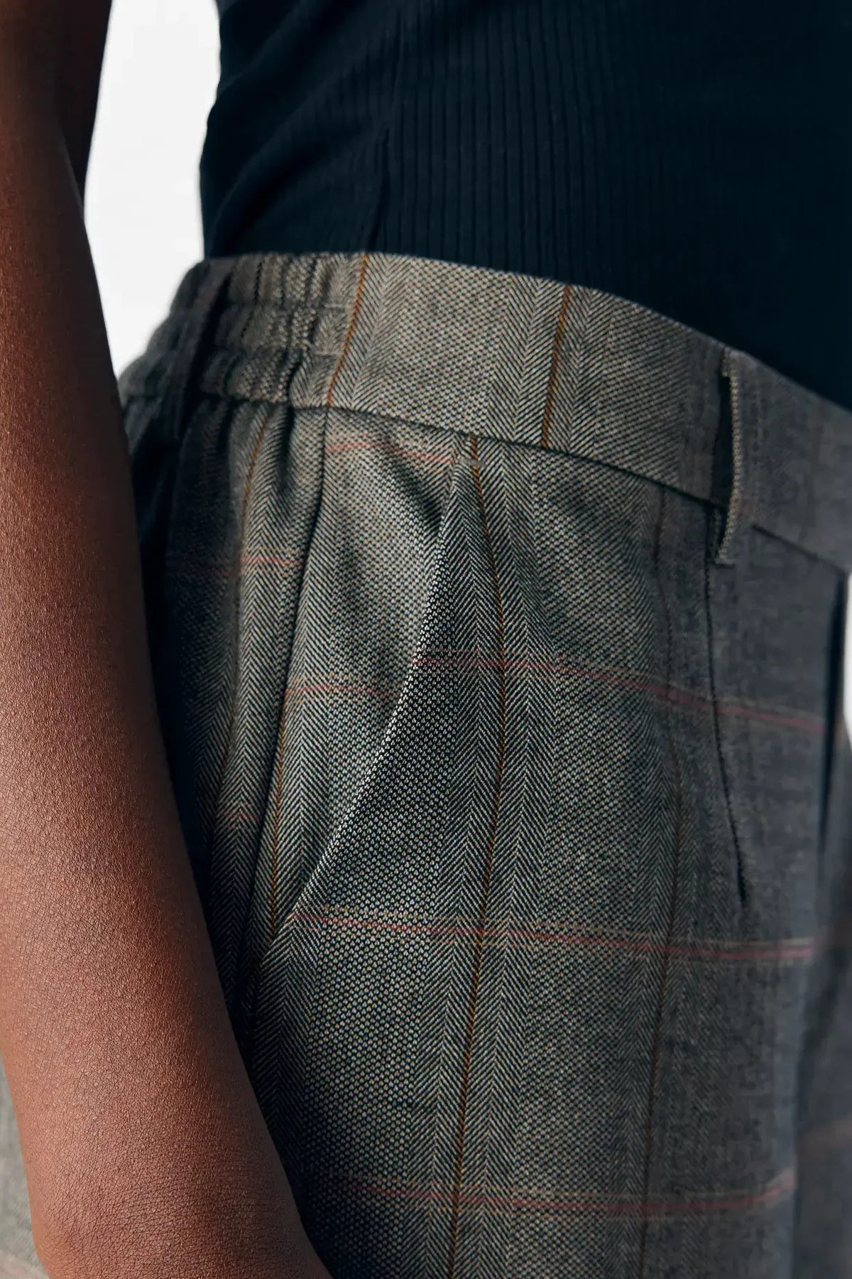 Lisa breit Pants - Schwarz Humus + Tannin - Image 5