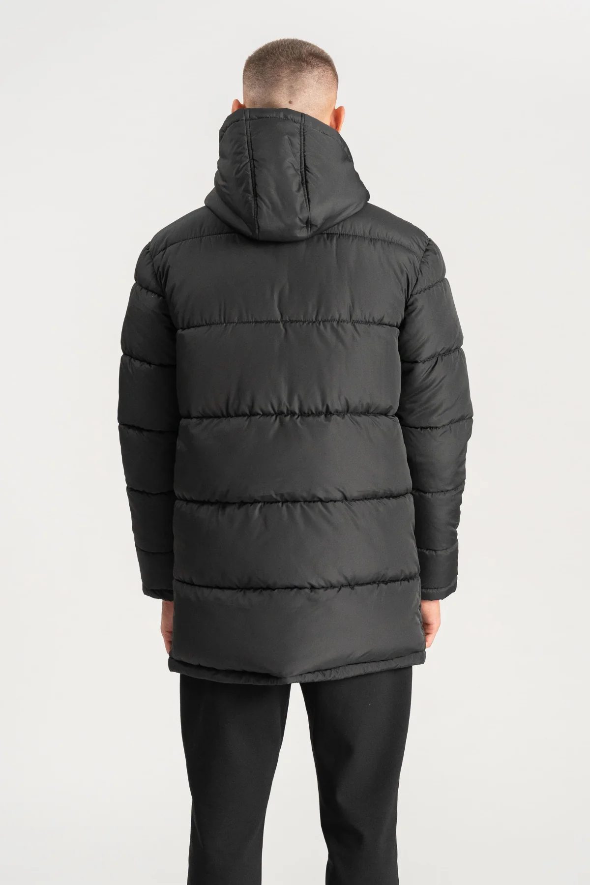 Lange Pufferjacke - Schwarz - Image 8