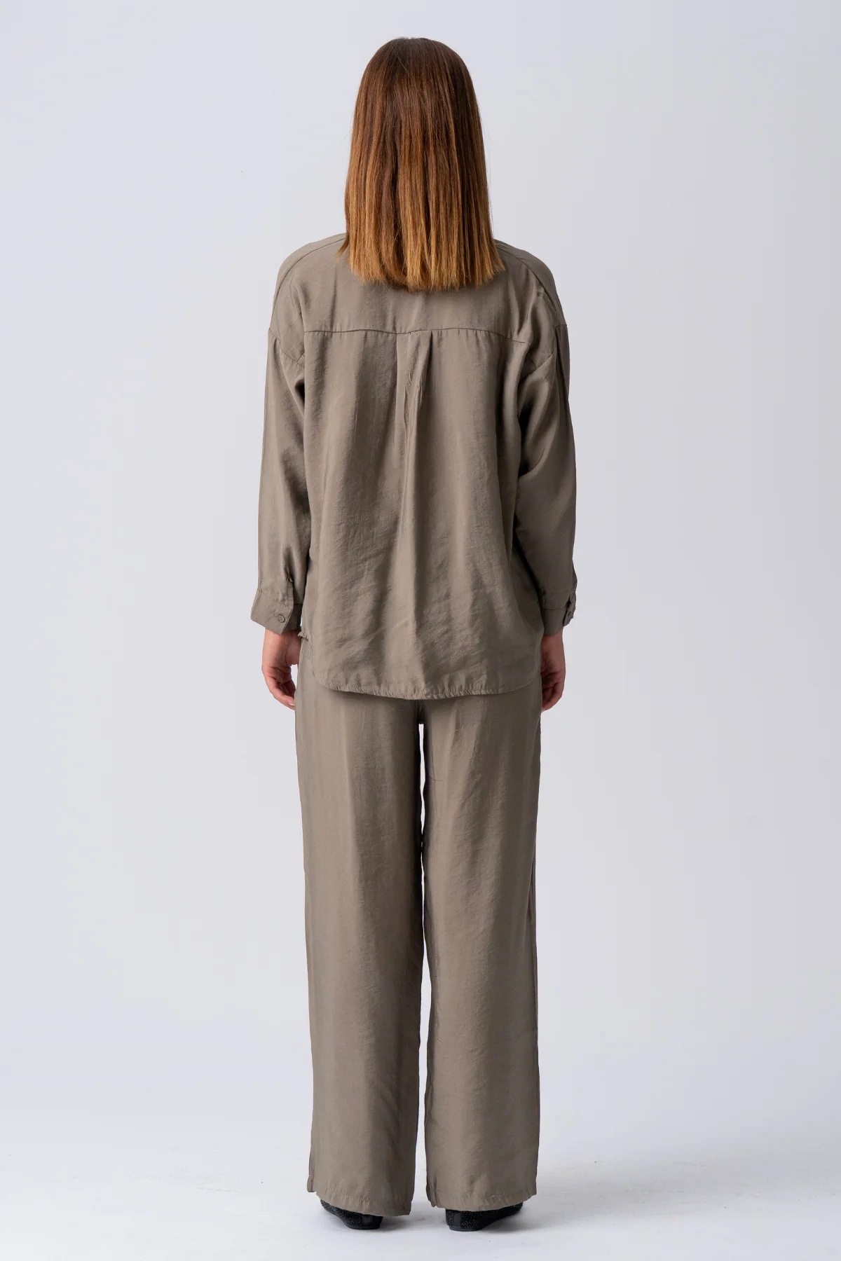 Mia Pants + Mia Shirt (Khaki) - Paketangebot - Image 5