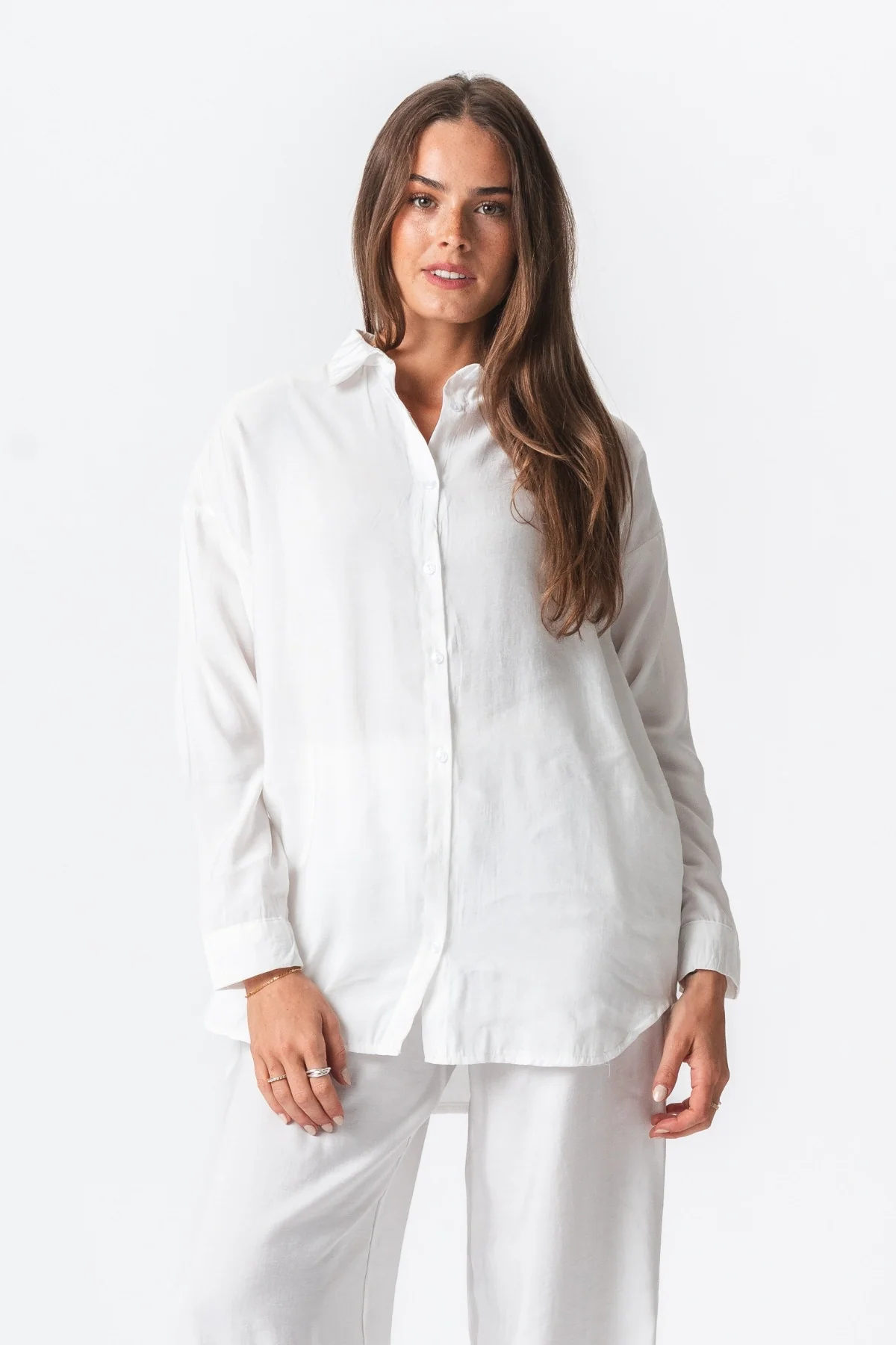 Mia Pants + Mia -Shirt (weiß) - Paketangebot - Image 3