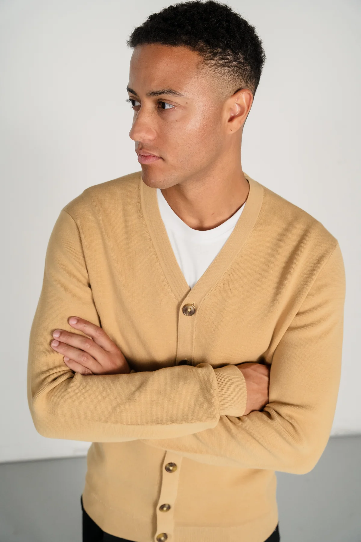 Milo Strick -Strickjacke - Sand - Image 4