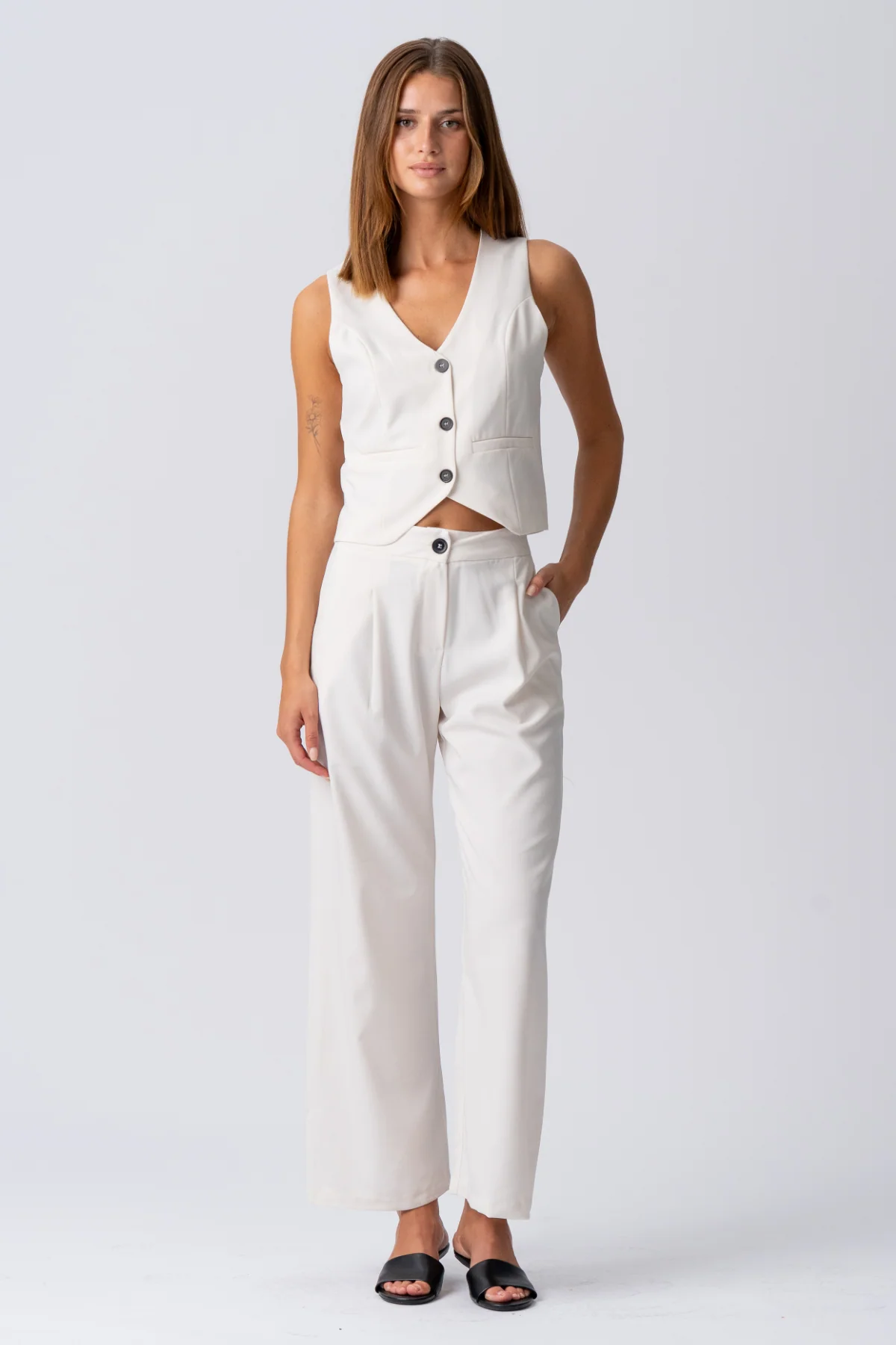 Natalie Vest und Pants (Schwarz) - Paketangebot - Image 3