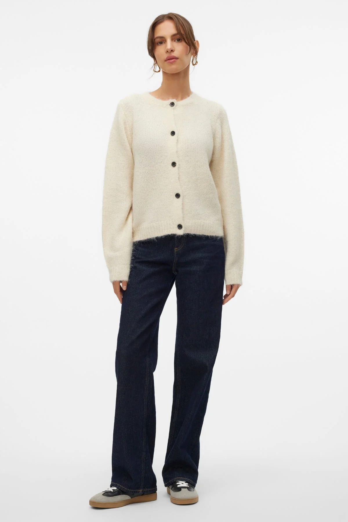 Novah Cardigan mit O-Ausschnitt und Knöpfen – Birke - Image 2