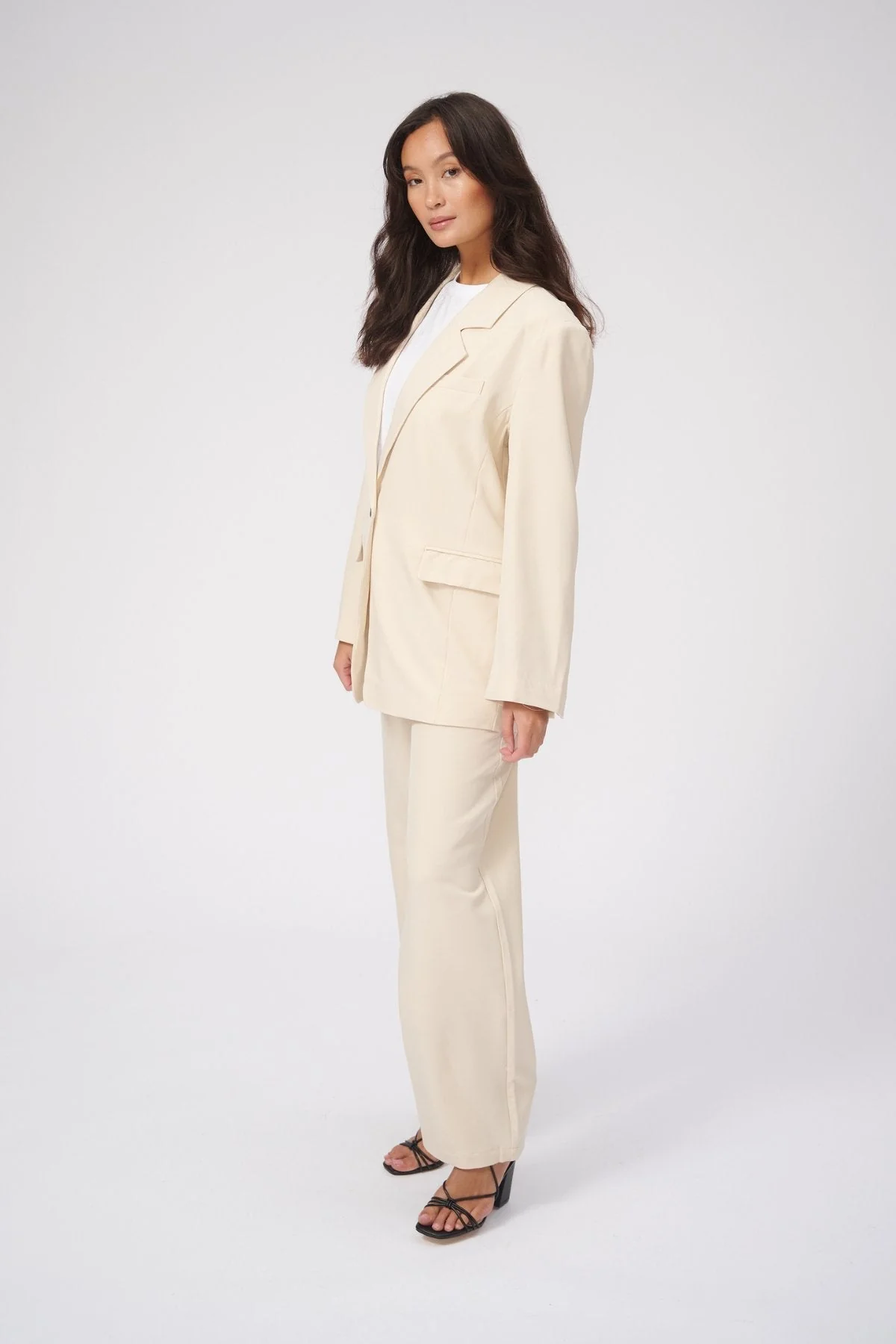 Oversized Anzug (Beige) - Paketangebot - Image 7