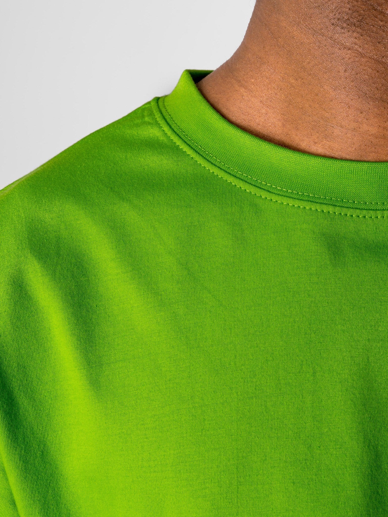 Oversized T -Shirt - Limettengrün - Image 4