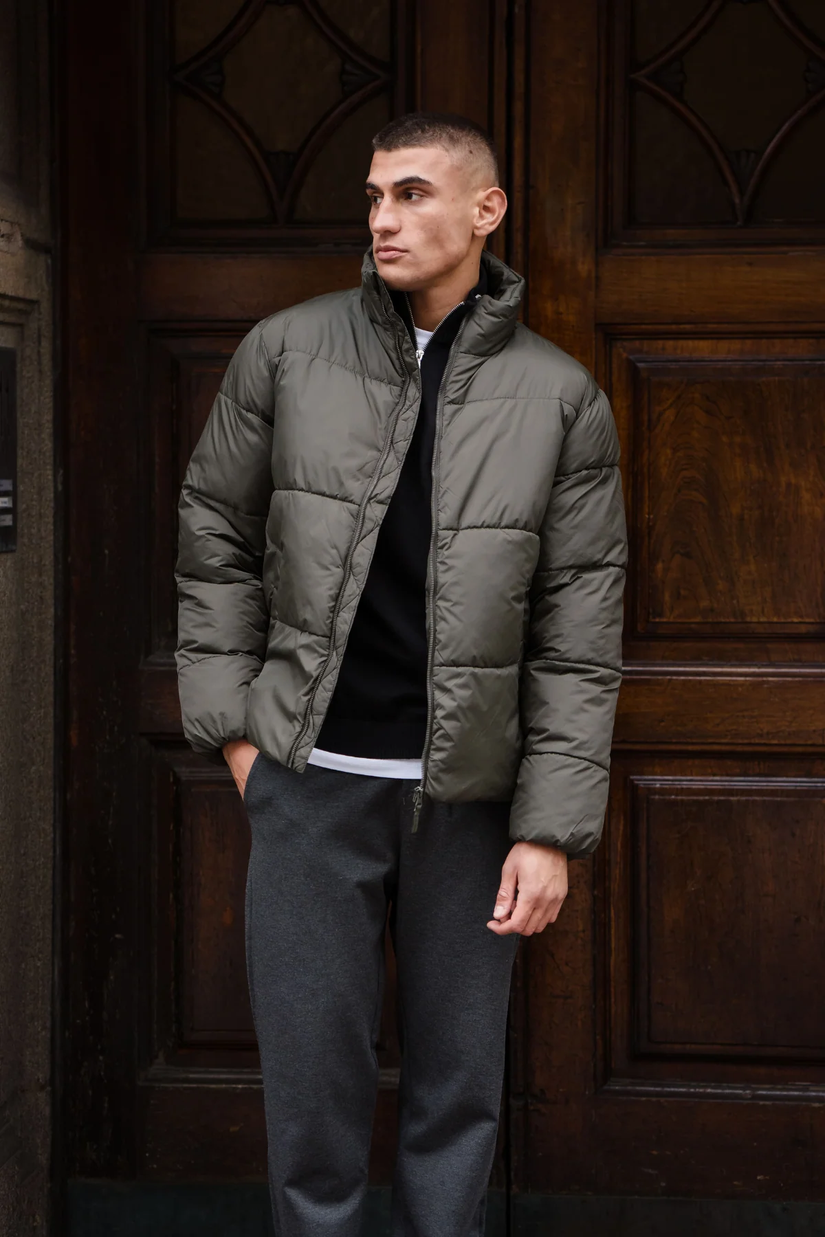 Pufferjacke - Olive - Image 4
