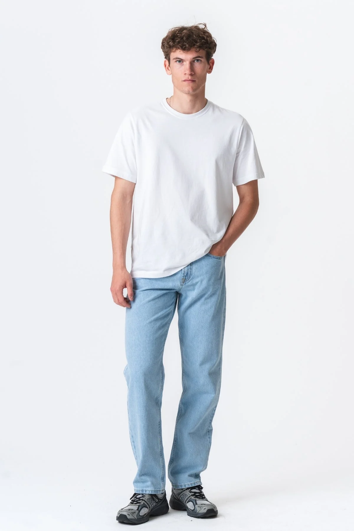 Entspannte Fit -Jeans - hellblauer Jeans - Image 3