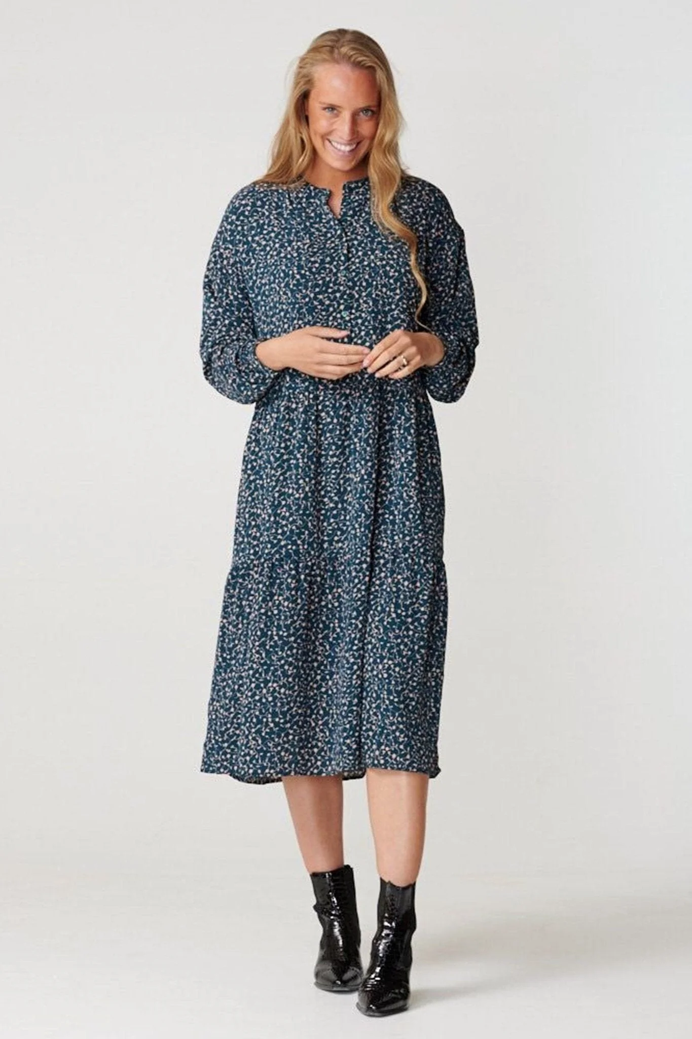 Sara Langarmed Kleid - grün - Image 2