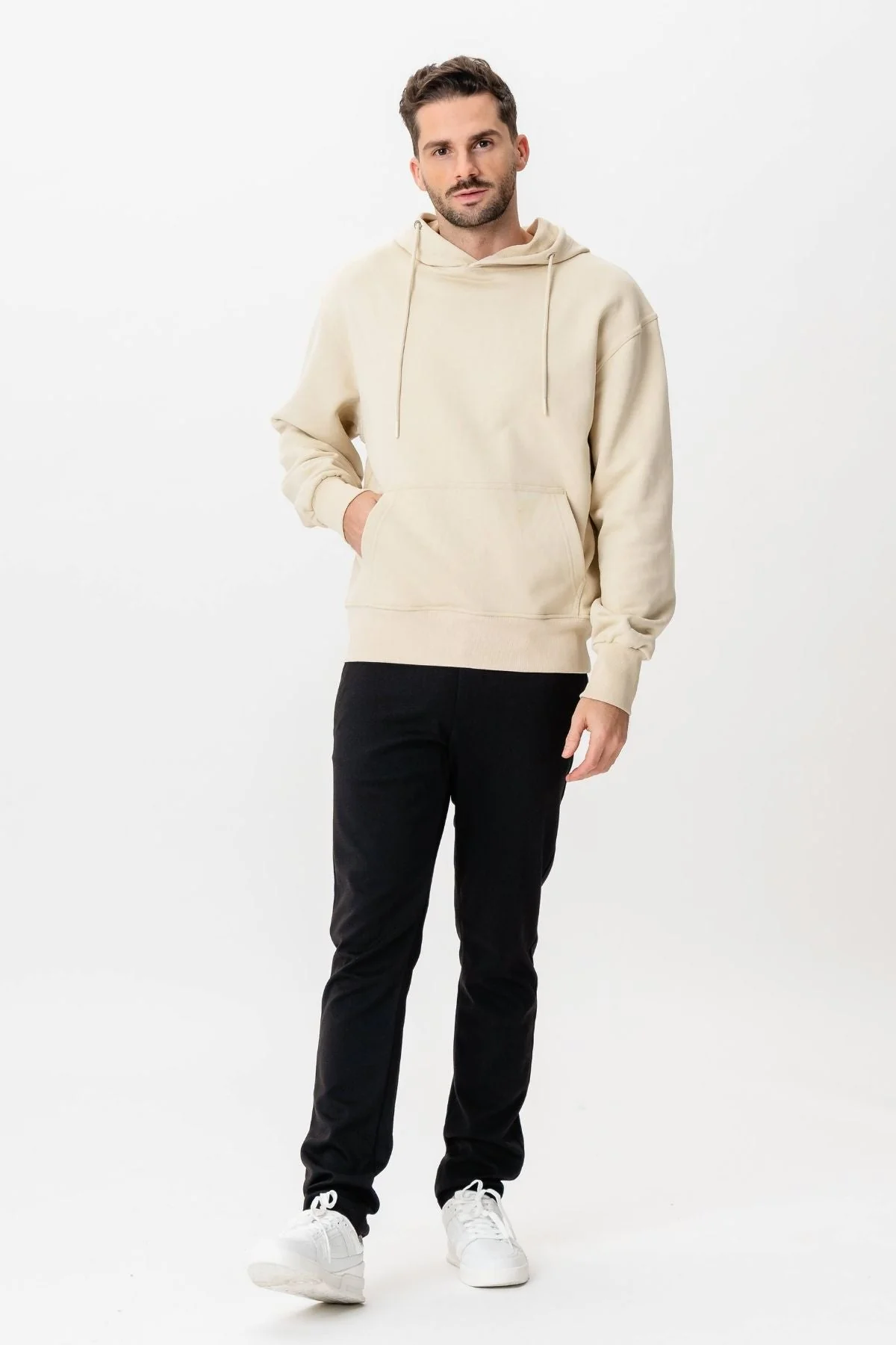 Schwerer Hoodie - Beige - Image 5