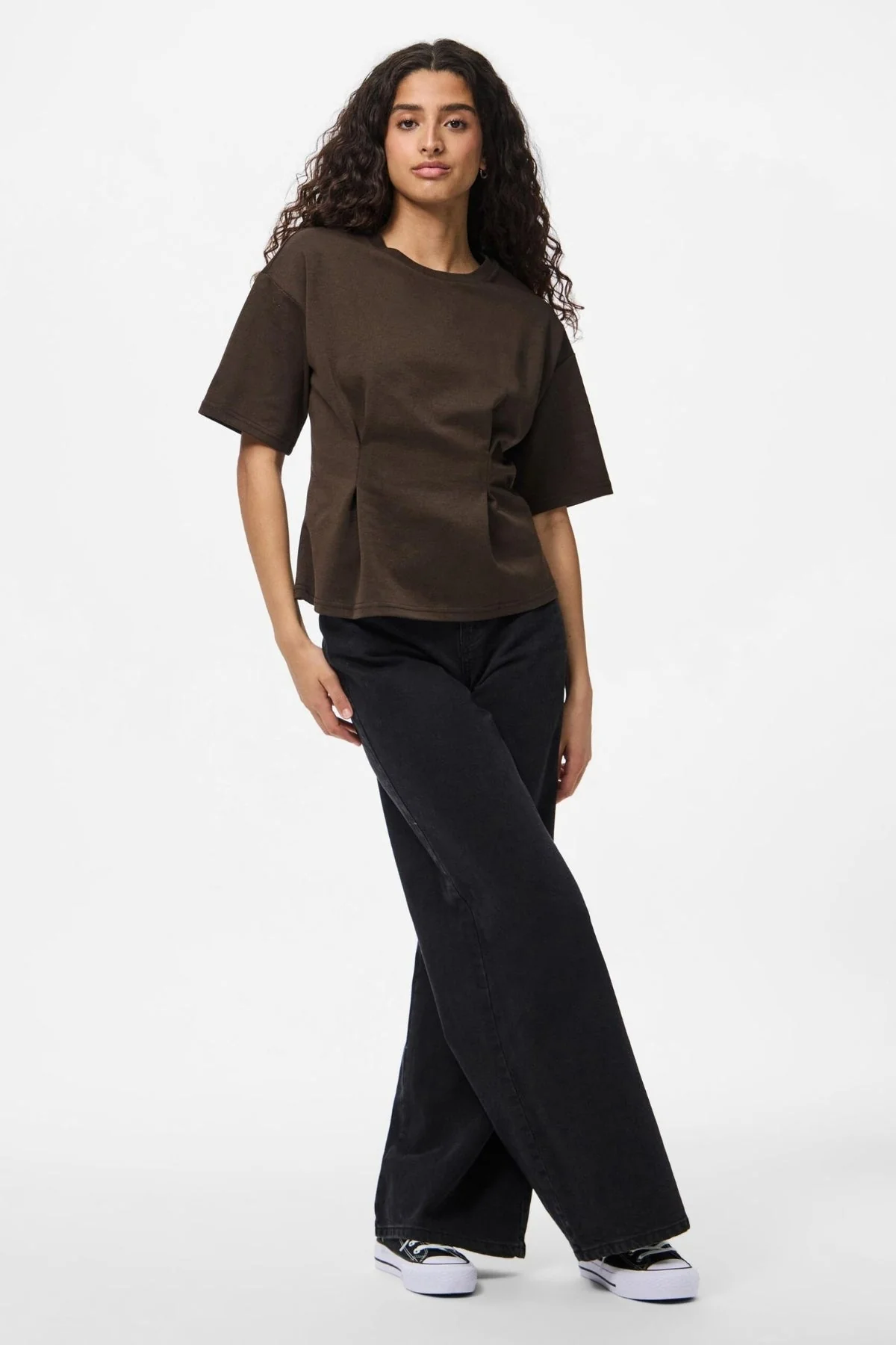 Skylar O -Neck -T -Shirt - Delicioso - Image 2