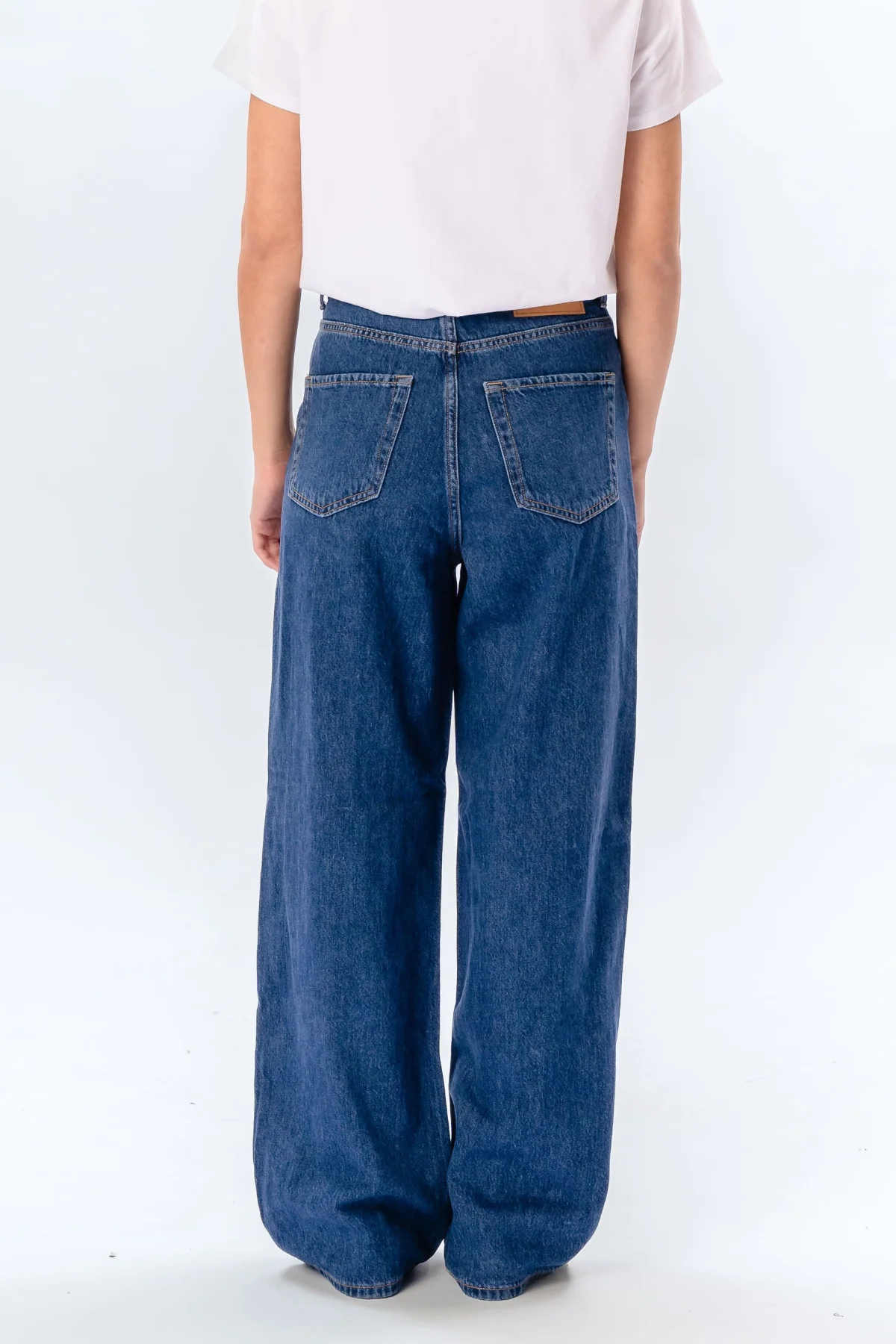 The Original Performance Breite Jeans - mittelblauer Denim - Image 4