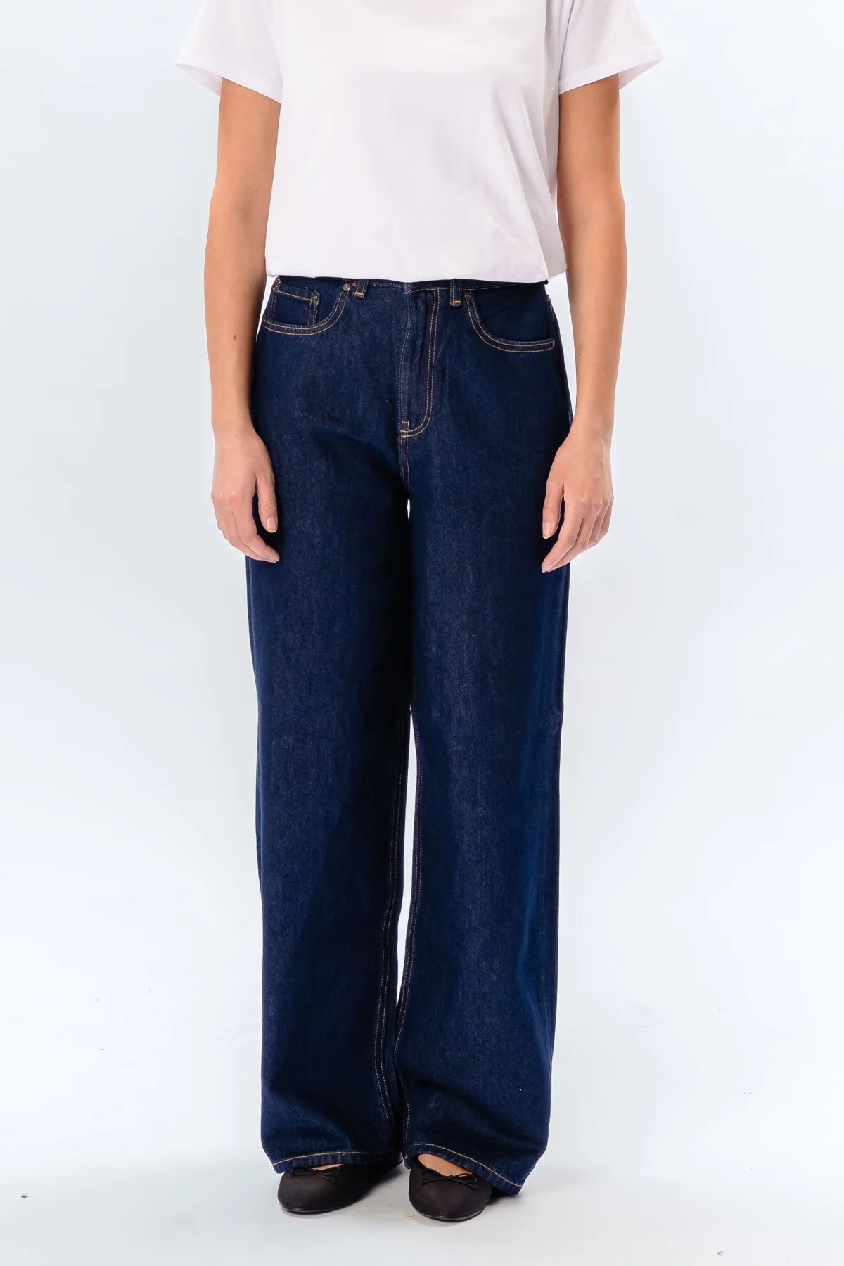 The Original Performance Lose Jeans - dunkelblauer Denim - Image 5