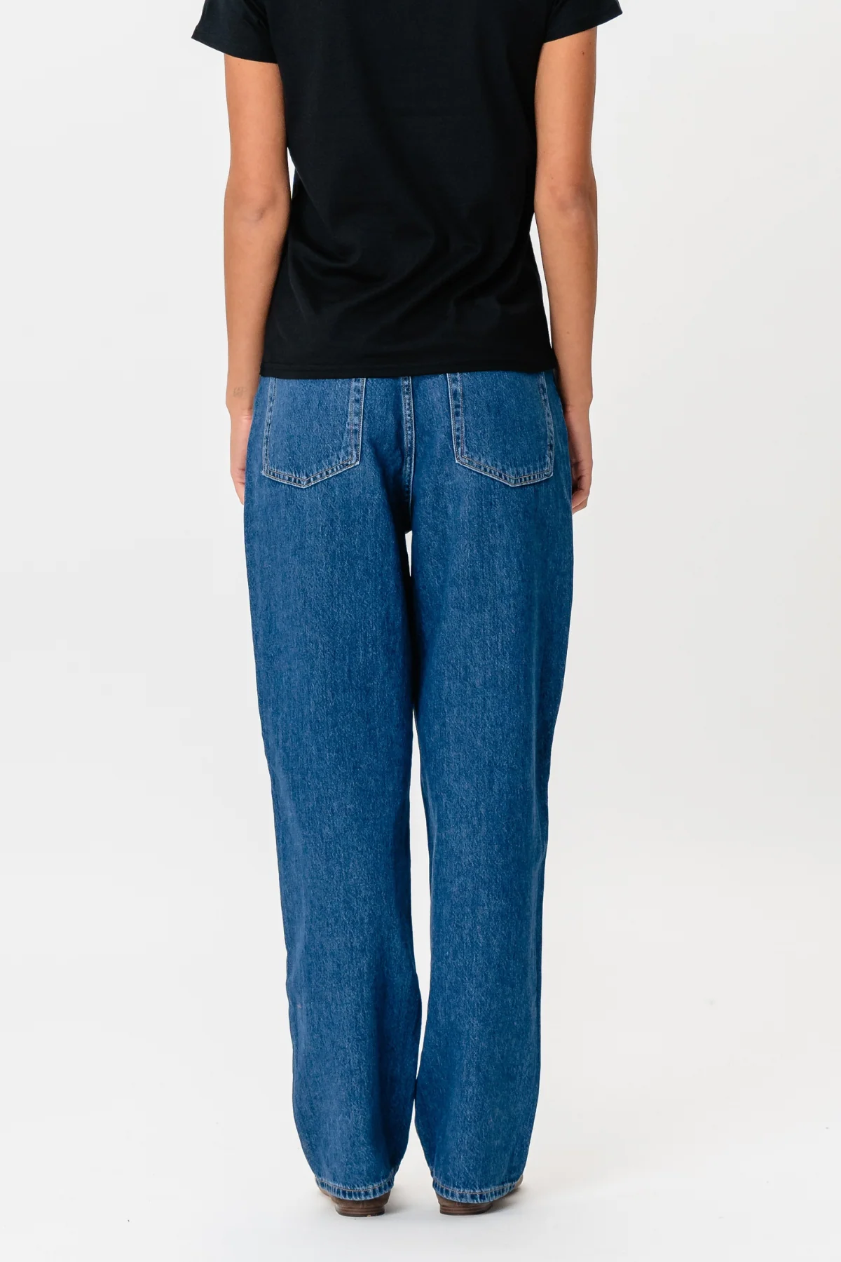 The Original Performance Lose Jeans - mittelblauer Denim - Image 7