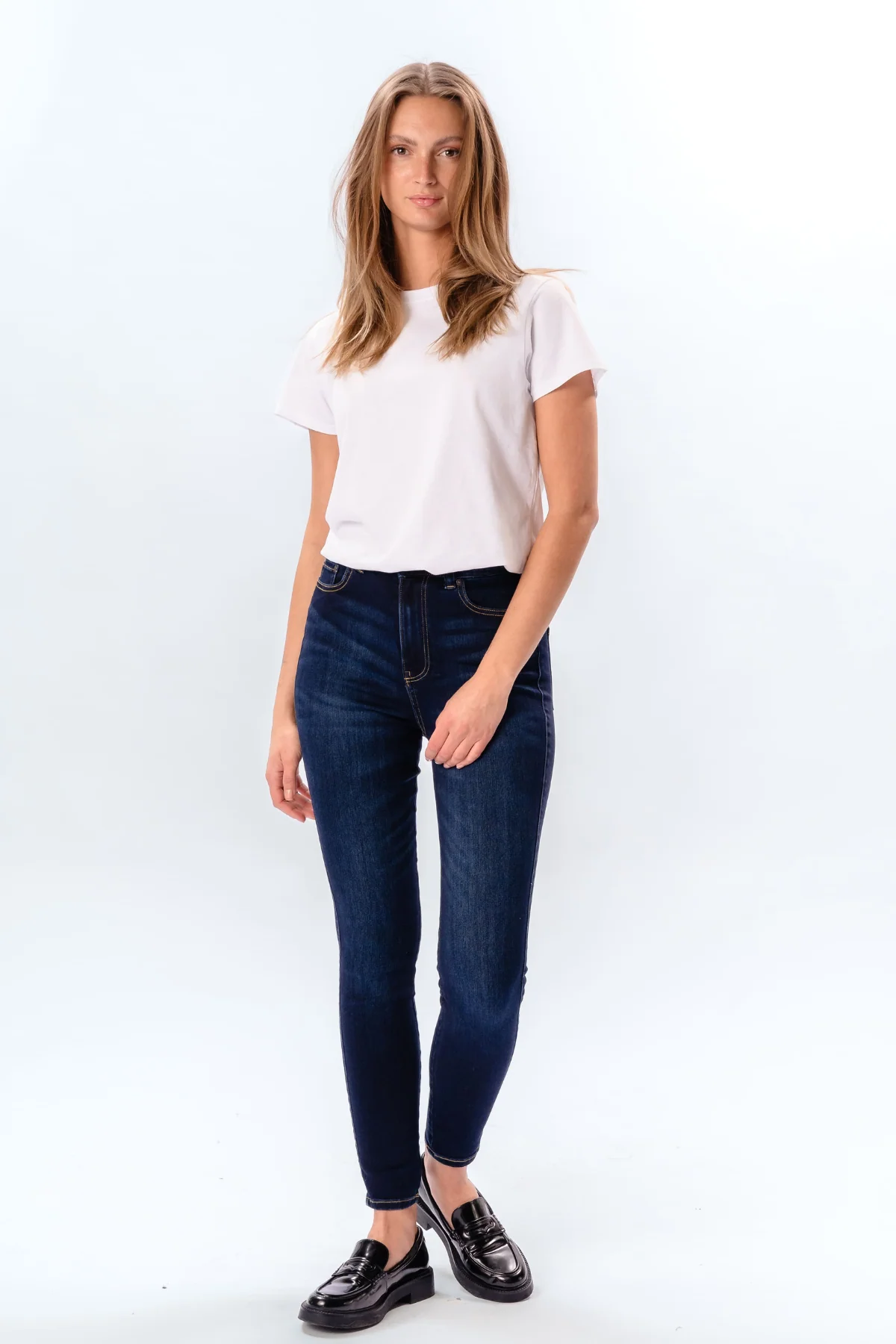 The Original Performance Röhrenjeans - dunkelblauer Jeans - Image 4